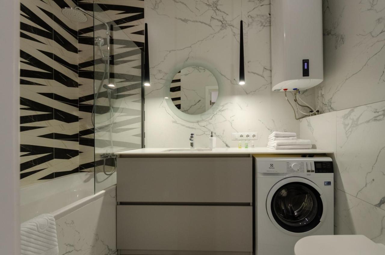 Petrovdom Ж38 In Luxury Apartments At 68 Zhylyanska Street,38 Perlyna Kiew Exterior foto