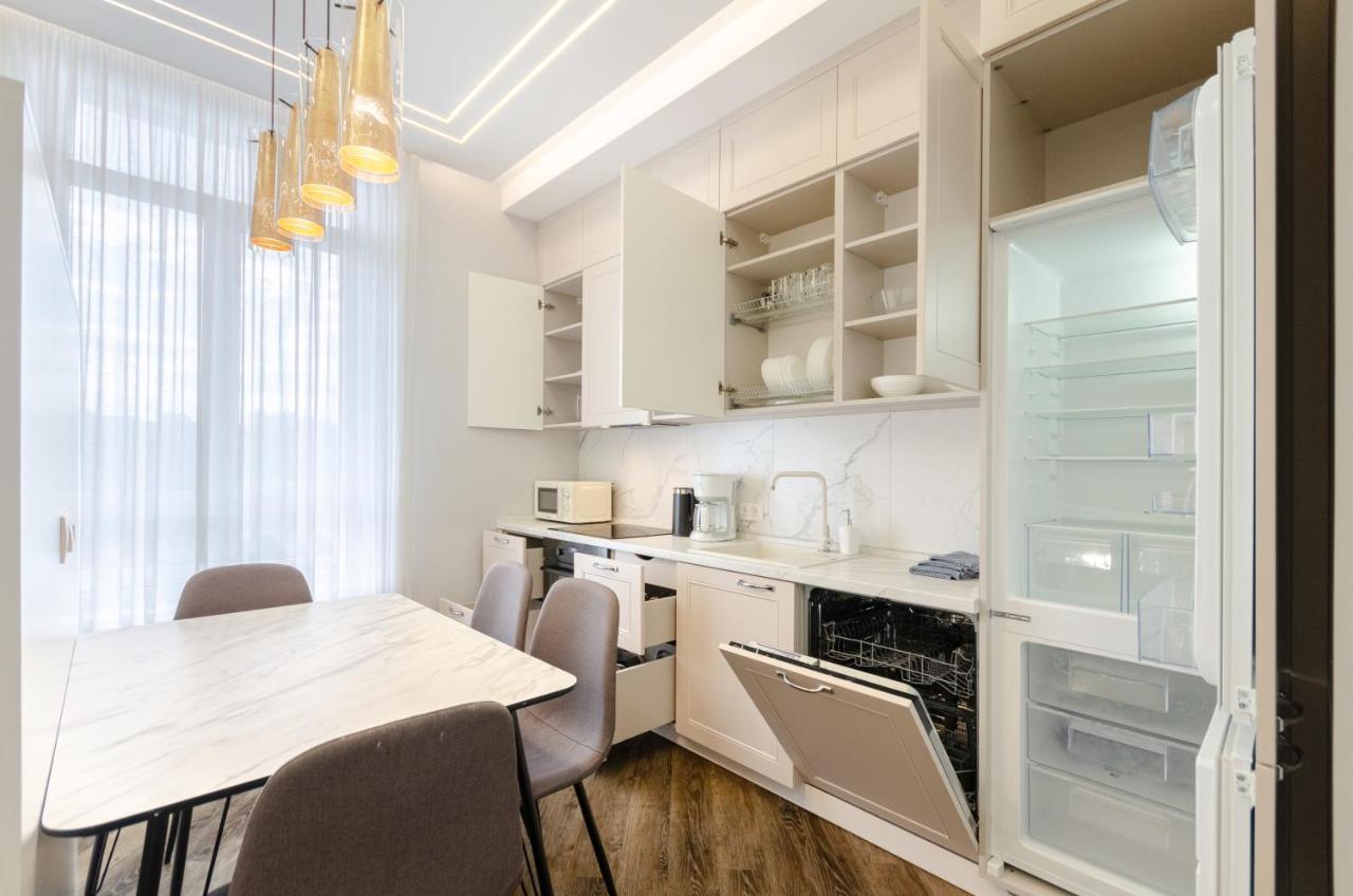 Petrovdom Ж38 In Luxury Apartments At 68 Zhylyanska Street,38 Perlyna Kiew Exterior foto