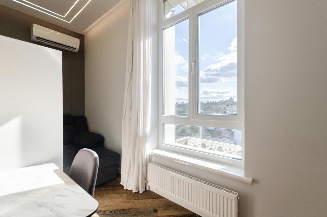 Petrovdom Ж38 In Luxury Apartments At 68 Zhylyanska Street,38 Perlyna Kiew Exterior foto